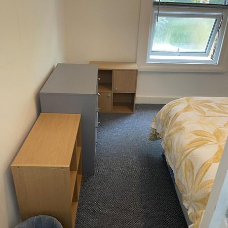 Lovely Room In Tottenham Londyn Zewnętrze zdjęcie